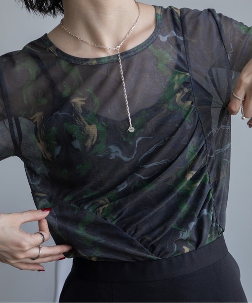 VACANCY（ヴァカンシー）の「アシンメトリーシャーリングシアートップス（Tシャツ/カットソー・レディース・ブラック/ブルー/レッド・FREE）」の5枚目の写真