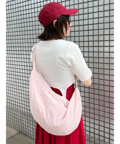 WC(ダブル シー)の「ダブルジップショルダー(ショルダーバッグ・レディース・ピンク/ブラック/アイボリー・FREE)」の3枚目の写真