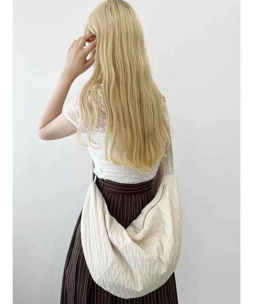 WC(ダブル シー)の「ダブルジップショルダー(ショルダーバッグ・レディース・ピンク/ブラック/アイボリー・FREE)」の4枚目の写真