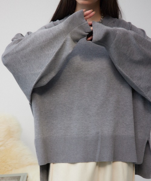 AZUL by moussy(アズールバイマウジー)の「フォルムニットプルオーバー(Tシャツ/カットソー・レディース・ブラック/ダークブルー/アイボリー/杢グレー/レッド・FREE)」の3枚目の写真