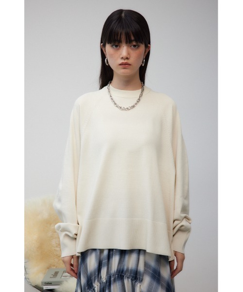 AZUL by moussy(アズールバイマウジー)の「フォルムニットプルオーバー(Tシャツ/カットソー・レディース・ブラック/ダークブルー/アイボリー/杢グレー/レッド・FREE)」の9枚目の写真