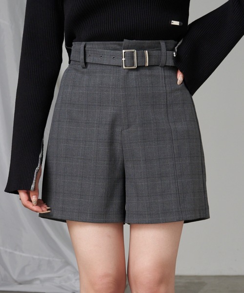 RAY CASSIN(レイカズン)の「ベルト付きハーフショートパンツ(その他パンツ・レディース・ブラック/グレー/ブラック系その他2/グレー系その他2・FREE)」の4枚目の写真