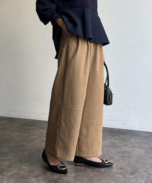 Chez toi（シェトワ）の「タックワイドパンツ（その他パンツ・レディース・アイボリー/ブラック/ベージュ・FREE）」の10枚目の写真