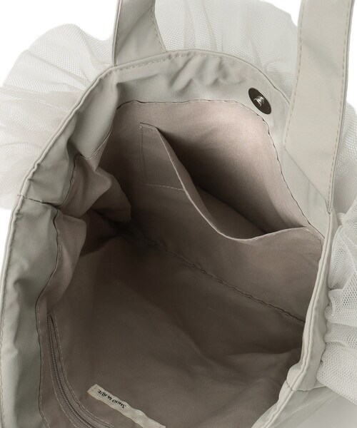 SHOO・LA・RUE（シューラルー）の「◆大人もときめく チュールトートバッグ（トートバッグ・レディース・グレー/ブラック/ダークグレー・00）」の14枚目の写真