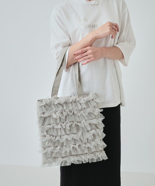 SHOO・LA・RUE（シューラルー）の「◆大人もときめく チュールトートバッグ（トートバッグ・レディース・グレー/ブラック/ダークグレー・00）」の15枚目の写真