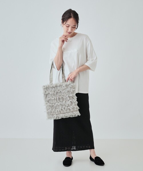 SHOO・LA・RUE（シューラルー）の「◆大人もときめく チュールトートバッグ（トートバッグ・レディース・グレー/ブラック/ダークグレー・00）」の16枚目の写真