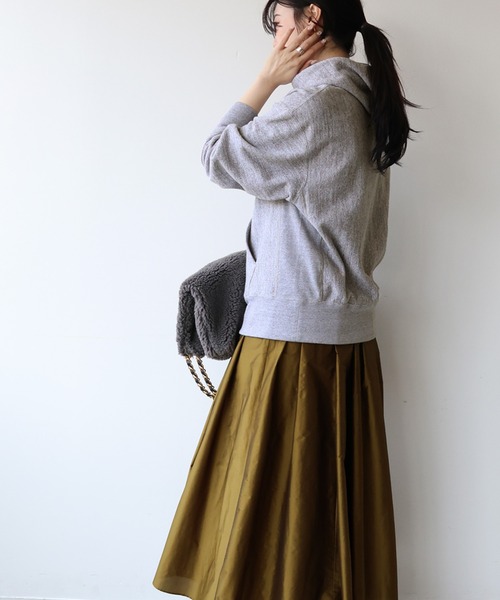 AMERICANA(アメリカーナ)の「【AMERICANA】別注-裏毛カレッジロゴフーディ(パーカー・レディース・グレー/スミクロ・FREE)」の5枚目の写真