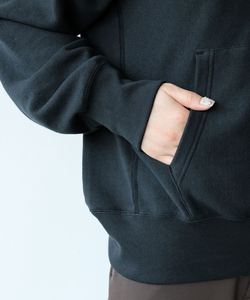 AMERICANA(アメリカーナ)の「【AMERICANA】別注-裏毛カレッジロゴフーディ(パーカー・レディース・グレー/スミクロ・FREE)」の21枚目の写真