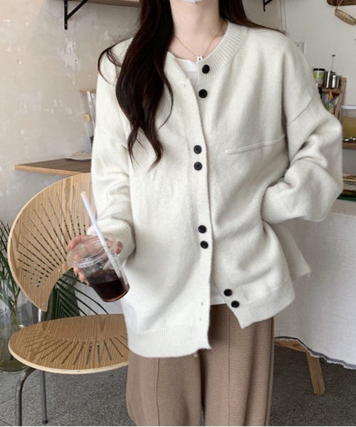 gossip!ロサンゼルス(ゴシップロサンゼルス)の「ダブルボタンニットカーディガン(カーディガン/ボレロ・レディース・グレー/ブルー/ホワイト/モカ・FREE)」の2枚目の写真