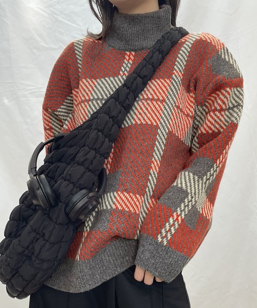 Doula Doula（ドゥーラドゥーラ）の「ジャガードチェックセーター（ニット/セーター・レディース・グレー/グレー系その他/オレンジ系その他/オレンジ・FREE）」の15枚目の写真