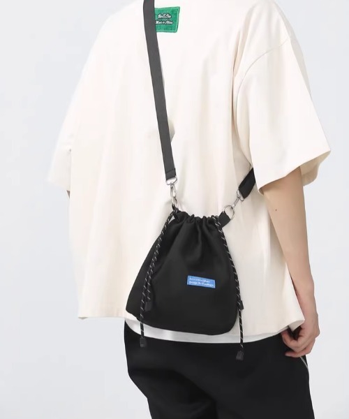 CELENA BEATS（セレナビーツ）の「巾着ショルダーバック（ショルダーバッグ・メンズ・ホワイト/ブラック/カーキ・FREE）」の22枚目の写真