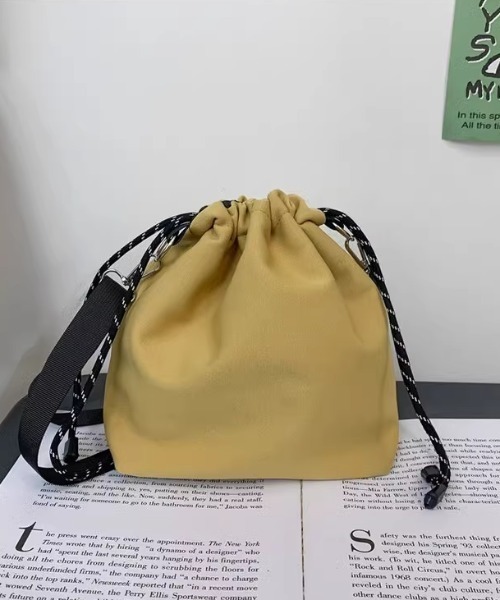 CELENA BEATS（セレナビーツ）の「巾着ショルダーバック（ショルダーバッグ・メンズ・ホワイト/ブラック/カーキ・FREE）」の13枚目の写真