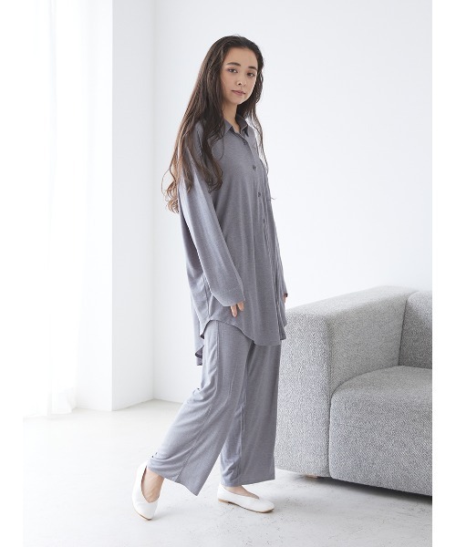 gelato pique（ジェラートピケ）の「ピーチスキンロングシャツ（ルーム