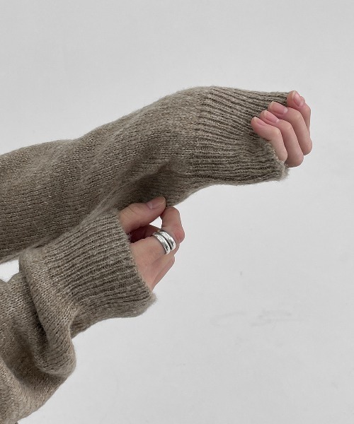 BLACKUP（ブラックアップ）の「[MADE] サイボカラウンドニット（ニット/セーター・レディース・チャコール/ベージュ・ONESIZE）」の8枚目の写真
