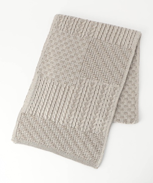 NICOLE CLUB FOR MEN（ニコルクラブフォーメン）の「編地切替 プレーティングマフラー（マフラー・メンズ・ブラック系/ホワイト系1/ホワイト系2/ブラウン系・FREE）」の4枚目の写真