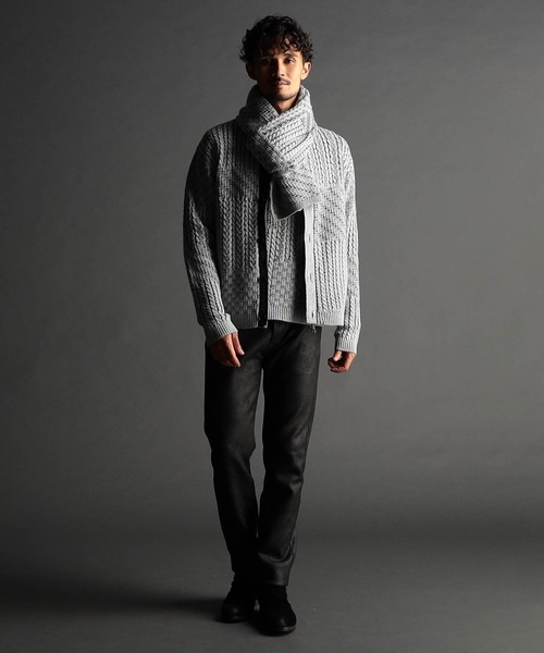 NICOLE CLUB FOR MEN（ニコルクラブフォーメン）の「編地切替 プレーティングマフラー（マフラー・メンズ・ブラック系/ホワイト系1/ホワイト系2/ブラウン系・FREE）」の8枚目の写真