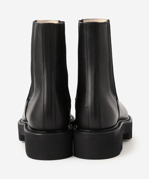 BEAUTIFUL SHOES（ビューティフルシューズ）の「BEAUTIFUL SHOES | ミニマルサイドゴアブーツ WOMEN（ブーツ・レディース・ブラック・23.5/23/24）」の5枚目の写真