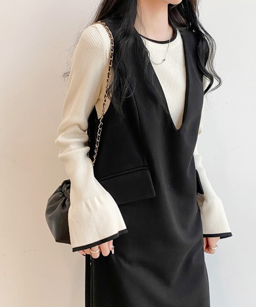 by LEGNA(バイレグナ)の「上品さがポイント フラップ付き深Vネックジャンパースカート(ジャンパースカート・レディース・杢グレー/ベージュ/ブラウン/ブラック・SMALL/LARGE/MEDIUM)」の13枚目の写真