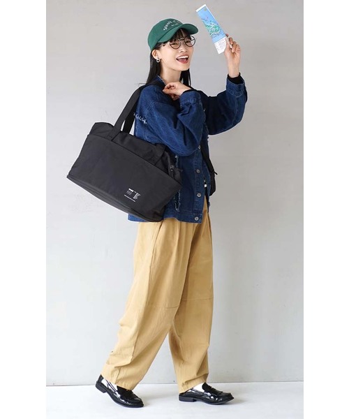 anello(アネロ)の「GUIDE 拡張 トートバッグ(トートバッグ・レディース・ライトグレー/ネイビー/スモークピンク/オリーブ/ライトベージュ/ブラック・-)」の13枚目の写真