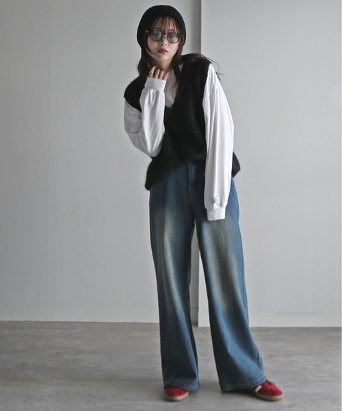 COURO（コウロ）の「バルキーフェザーニットベスト（ベスト・レディース・ブラック/杢グレー/グレイッシュベージュ/アイボリー・M）」の11枚目の写真