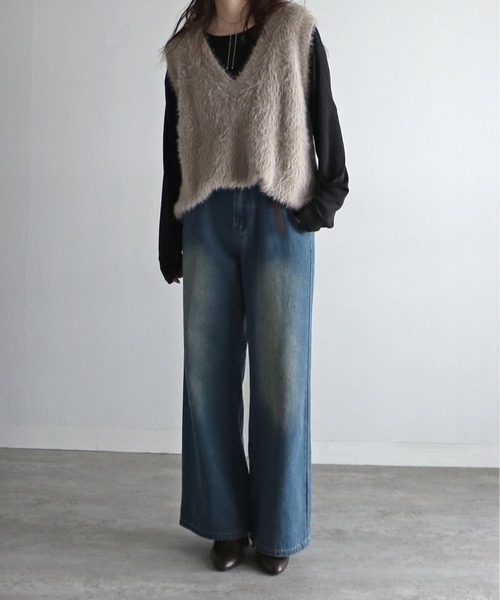 COURO（コウロ）の「バルキーフェザーニットベスト（ベスト・レディース・ブラック/杢グレー/グレイッシュベージュ/アイボリー・M）」の18枚目の写真