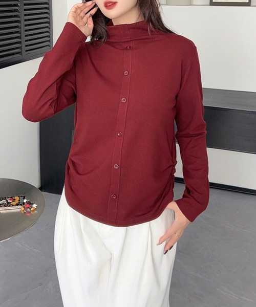 aimoha(アイモハ)の「ハイネックフェイクボタントップス (AW)(Tシャツ/カットソー・レディース・ホワイト/ワインレッド/ブラック/チョコ/カーキ/グレー・FREE)」の13枚目の写真