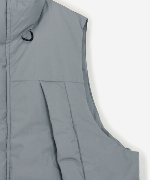 DAIWA PIER39(ダイワピア39)の「DAIWA PIER39 | GORE-TEX WINDSTOPPER FIELD DOWN VEST MEN(ダウンベスト・メンズ・ブラック/ライトグレー・M/XL/L)」の7枚目の写真