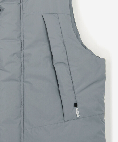 DAIWA PIER39(ダイワピア39)の「DAIWA PIER39 | GORE-TEX WINDSTOPPER FIELD DOWN VEST MEN(ダウンベスト・メンズ・ブラック/ライトグレー・M/XL/L)」の10枚目の写真