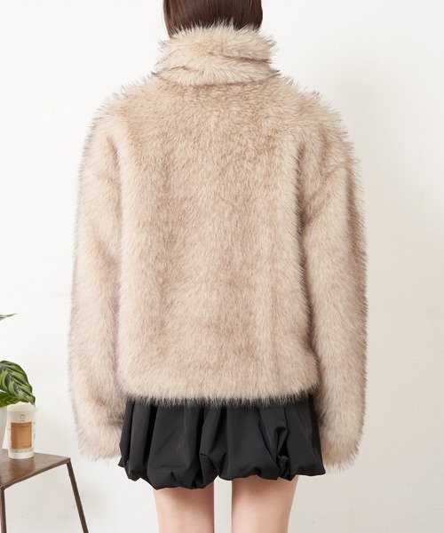 RAY CASSIN ダブルジップファーブルゾン グレイッシュベージュ RAY CASSIN（レイカズン）の「【リバイバル / 新色追加】ダブル