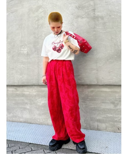 Desigual（デシグアル）の「チェリーグラフィックオTシャツ（Tシャツ/カットソー・レディース・ホワイト・S/M/L/XL/XS）」の8枚目の写真