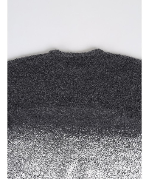:ETHROF(イーサオブ)の「METALLIC PRINT LOOP YARN KNIT(ニット/セーター・レディース・チャコール/グレー/アイボリー・MEDIUM)」の7枚目の写真