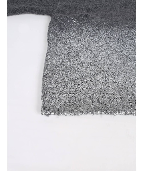 :ETHROF(イーサオブ)の「METALLIC PRINT LOOP YARN KNIT(ニット/セーター・レディース・チャコール/グレー/アイボリー・MEDIUM)」の5枚目の写真