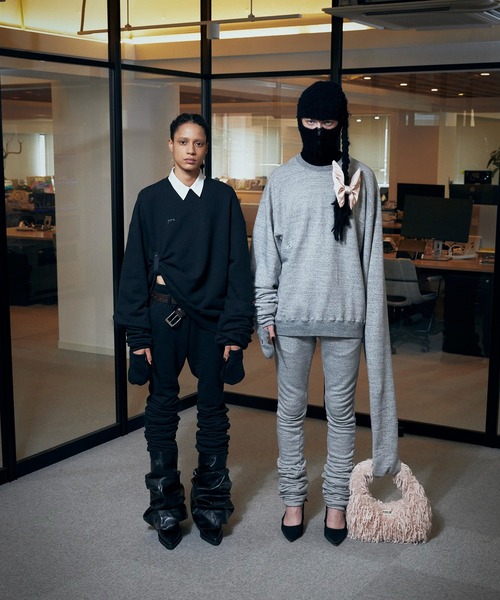 POOLDE(プールデ)の「【POOLDE/プールデ】Loose Sweatshirts/スウェット(スウェット・レディース・グレー/ブラック・L)」の7枚目の写真