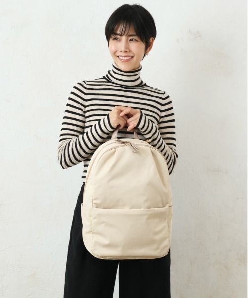and it_（アンドイット）の「肩にやさしい軽量リュック（バックパック/リュック・レディース・ブラック/グレー/ピンク/ライトベージュ・FREE）」の15枚目の写真