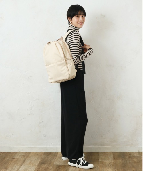 and it_（アンドイット）の「肩にやさしい軽量リュック（バックパック/リュック・レディース・ブラック/グレー/ピンク/ライトベージュ・FREE）」の16枚目の写真