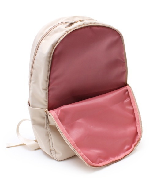 and it_（アンドイット）の「肩にやさしい軽量リュック（バックパック/リュック・レディース・ブラック/グレー/ピンク/ライトベージュ・FREE）」の6枚目の写真