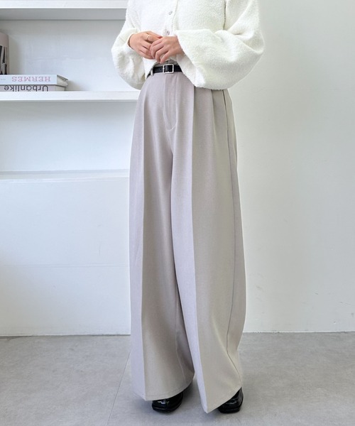 archives（アルシーヴ）の「ベルト付ワイドタックスラックス（スラックス・レディース・ベージュ/チャコールグレー/モカ・MEDIUM）」の22枚目の写真