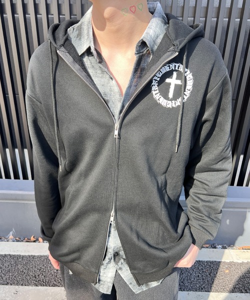 Figments(フィグメンツ)の「サークルクロスZIPパーカー(パーカー・レディース・スミクロ/ブラック・LARGE/X-LARGE)」の16枚目の写真