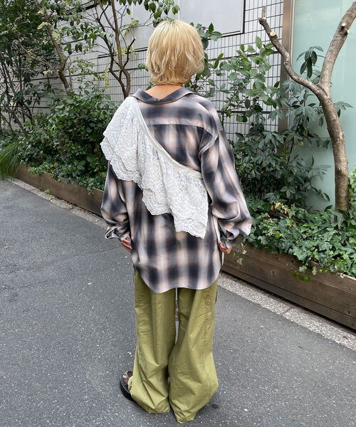 CIAOPANIC(チャオパニック)の「【She desires...】マルチWAYフリルレース(Tシャツ/カットソー・レディース・オフホワイト・FREE)」の16枚目の写真