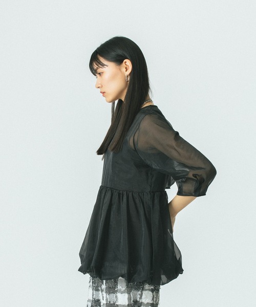 ROSE BUD(ローズバッド)の「SHEER LAYERED BLOUSE(シャツ/ブラウス・レディース・ブラック/ベージュ/ホワイト・ONE SIZE)」の7枚目の写真