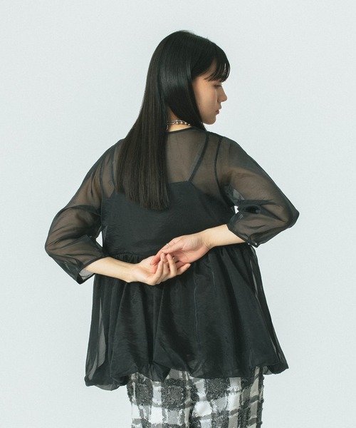 ROSE BUD(ローズバッド)の「SHEER LAYERED BLOUSE(シャツ/ブラウス・レディース・ブラック/ベージュ/ホワイト・ONE SIZE)」の8枚目の写真
