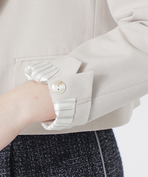 LOVELESS(ラブレス)の「レイヤードライクジャケット(テーラードジャケット・レディース・ライトベージュ・36/34)」の6枚目の写真