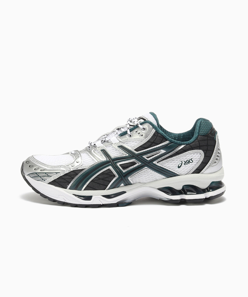 ASICS(アシックス)の「ASICS / アシックス GEL-NIMBUS 10.1 / 1203A543(スニーカー・メンズ・ブラック系その他/ブラック/グリーン・26cm/27cm/27.5cm/28cm/26.5cm)」の1枚目の写真