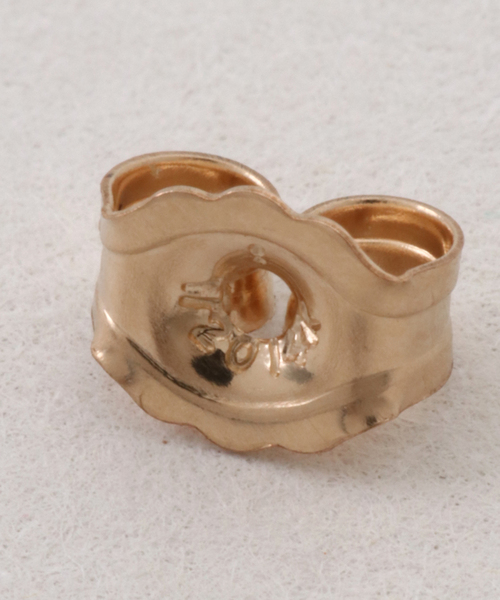 Spick & Span(スピックアンドスパン)の「jour couture / ジュール クチュール circle pierce(ピアス(両耳用)・レディース・ホワイト・FREE)」の4枚目の写真