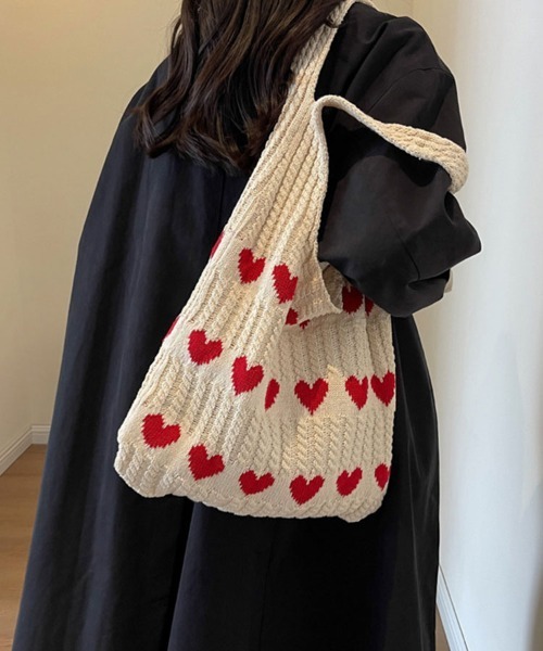 SallyLunn(サリーラン)の「ハート柄ショルダーバッグ(ショルダーバッグ・レディース・ブルー/グリーン/ホワイト/ベージュ・FREE)」の11枚目の写真