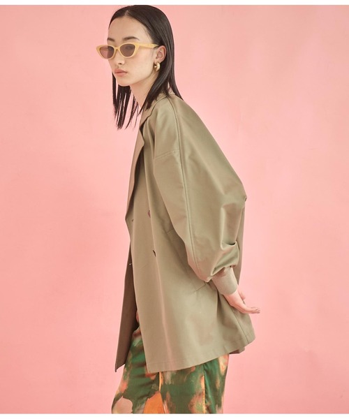 Settimissimo（セッティミッシモ）の「バックボタン リブ ヨーク ミドル トレンチコート（トレンチコート・レディース・アイボリー/カーキ・FREE）」の13枚目の写真