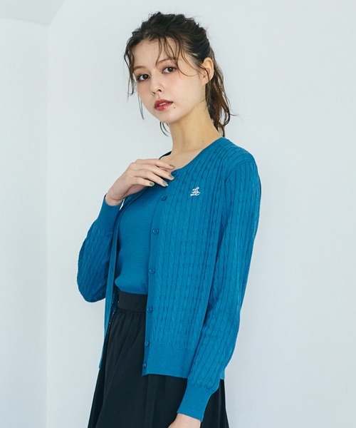 12Twelve Agenda（トゥエルブ　アジェンダ）の「ツイストケーブルニットカーディガン（カーディガン/ボレロ・レディース・レッド/ブラウン/オフホワイト/ブルーグリーン/ピンク/グレー・M）」の22枚目の写真