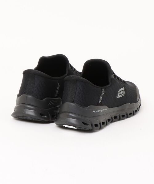 SKECHERS(スケッチャーズ)の「SKECHERS スケッチャーズ SLIP-INS スリップインズ GLIDE-STEP-ZEFYR メンズスニーカー(グライドステップ-ゼフィール) 233011(スニーカー・メンズ・ブラック×ブラック/グレー・25.0cm/25.5cm/26.0cm/26.5cm/27.0cm/27.5cm/28.0cm/28.5cm/29.0cm/30.0cm)」の3枚目の写真