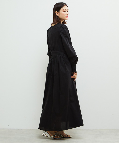 SOFFITTO（ソフィット）の「スカラデザインマキシワンピース（ワンピース・レディース・ライトブルー/ブラック/オフホワイト・S/M）」の5枚目の写真