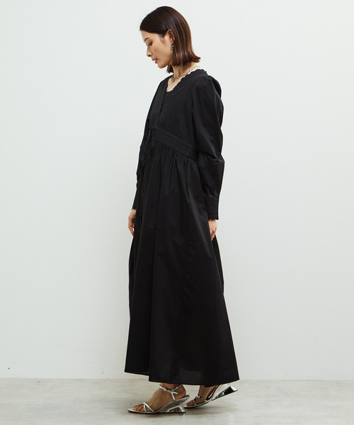 SOFFITTO（ソフィット）の「スカラデザインマキシワンピース（ワンピース・レディース・ライトブルー/ブラック/オフホワイト・S/M）」の7枚目の写真